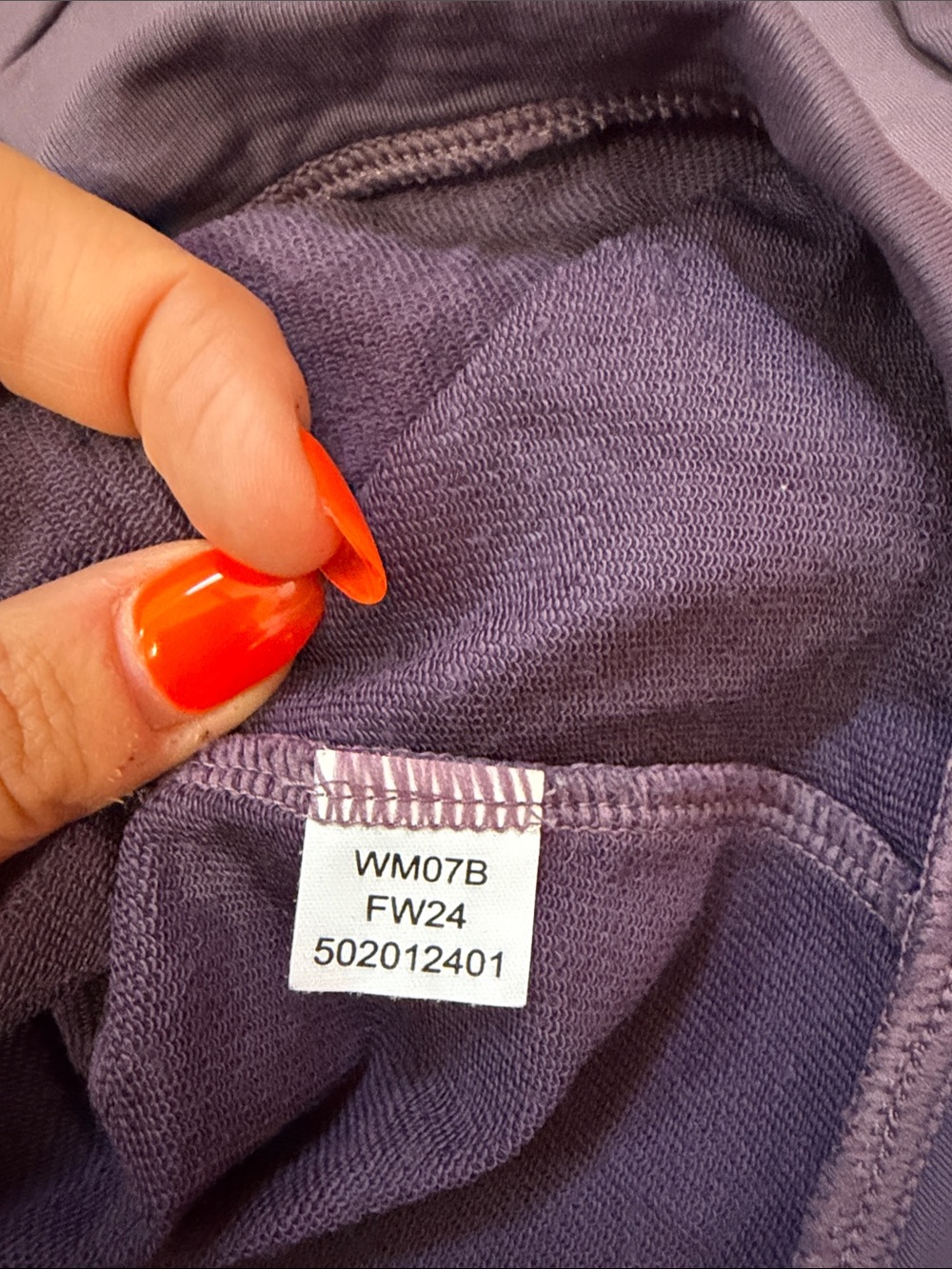 Janji Sunchaser Hooded Long-Sleeve Performance Tee in Purple. Medium - Picture 7 of 9